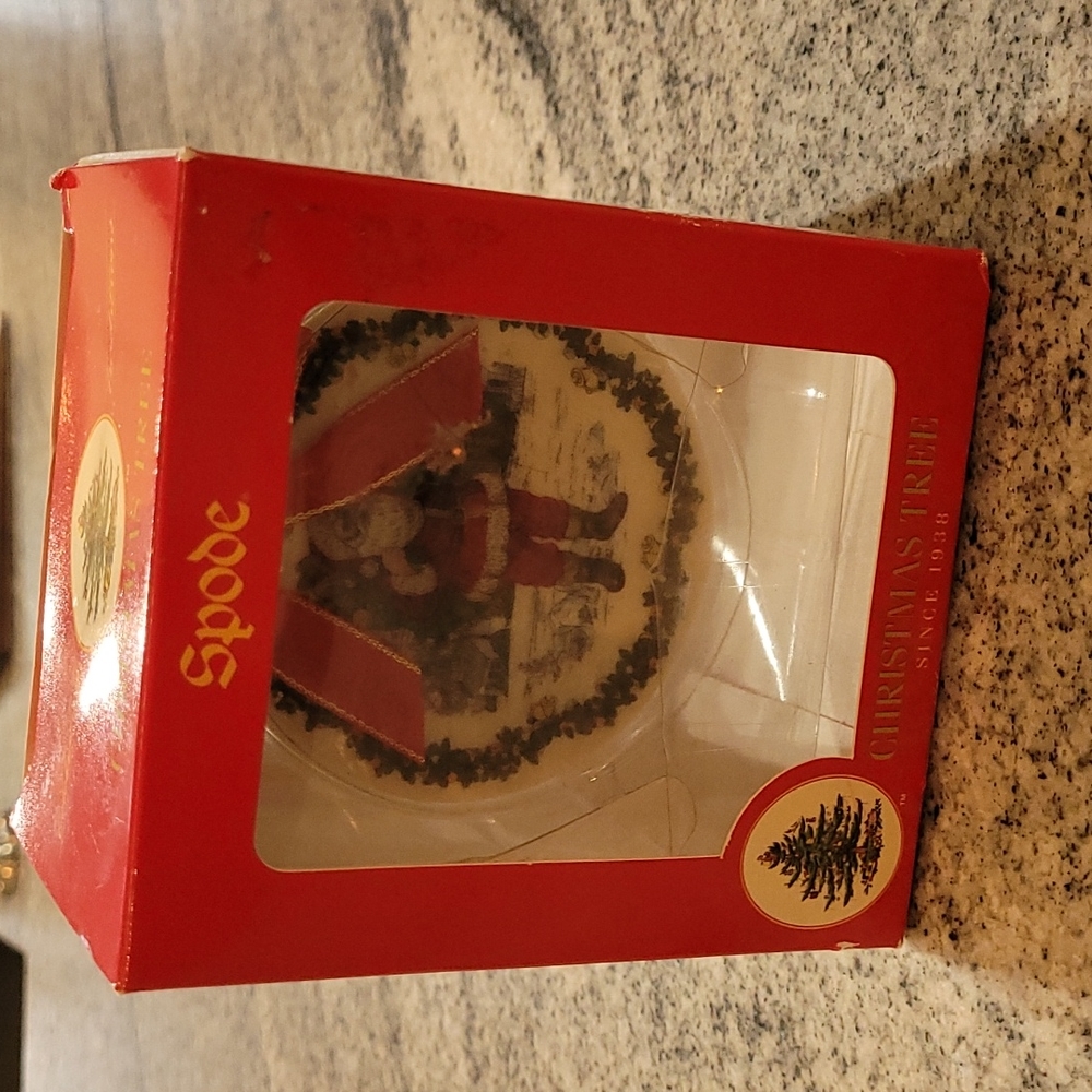 Vintage Spode "American Santa Claus" Christmas Ornament - Picture 9 of 9